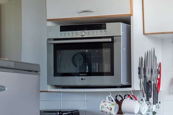 Revolutionize Your Kitchen with a Convection Microwave Oven: Faster Cooking, Better Flavor