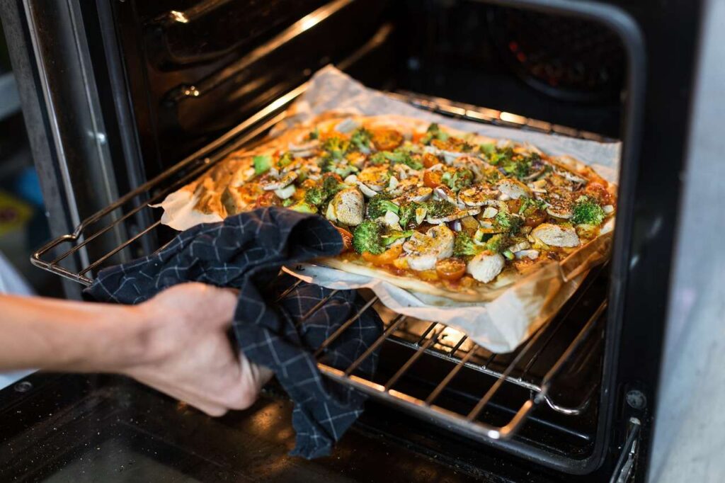 Revolutionize Your Kitchen with a Convection Microwave Oven: Faster Cooking, Better Flavor