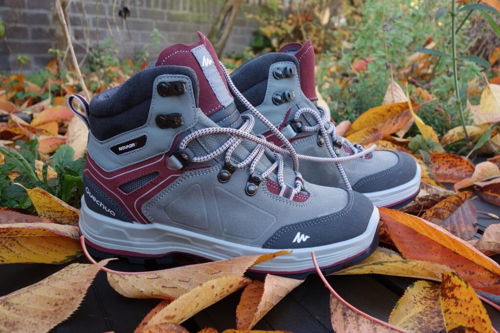 Multipurpose Shoes Are Must For A Perfect Tour