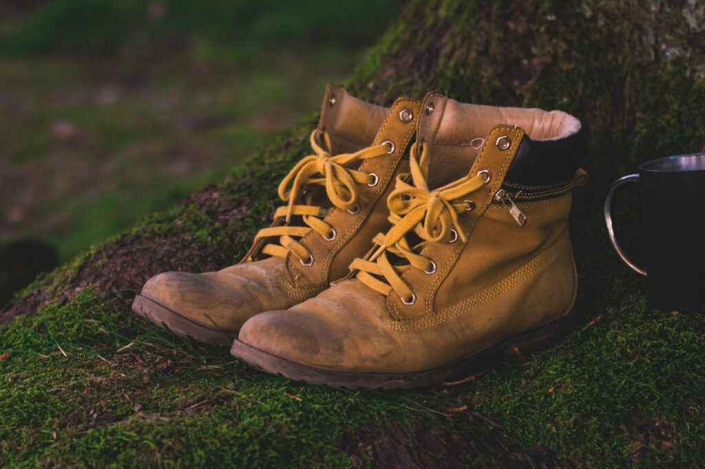 Multipurpose Shoes Are Must For A Perfect Tour