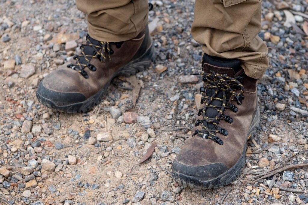 Multipurpose Shoes Are Must For A Perfect Tour