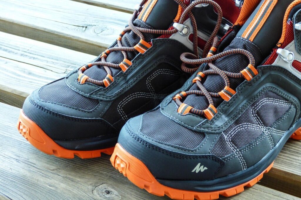 Multipurpose Shoes Are Must For A Perfect Tour