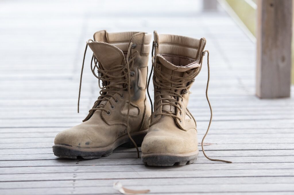 Multipurpose Shoes Are Must For A Perfect Tour