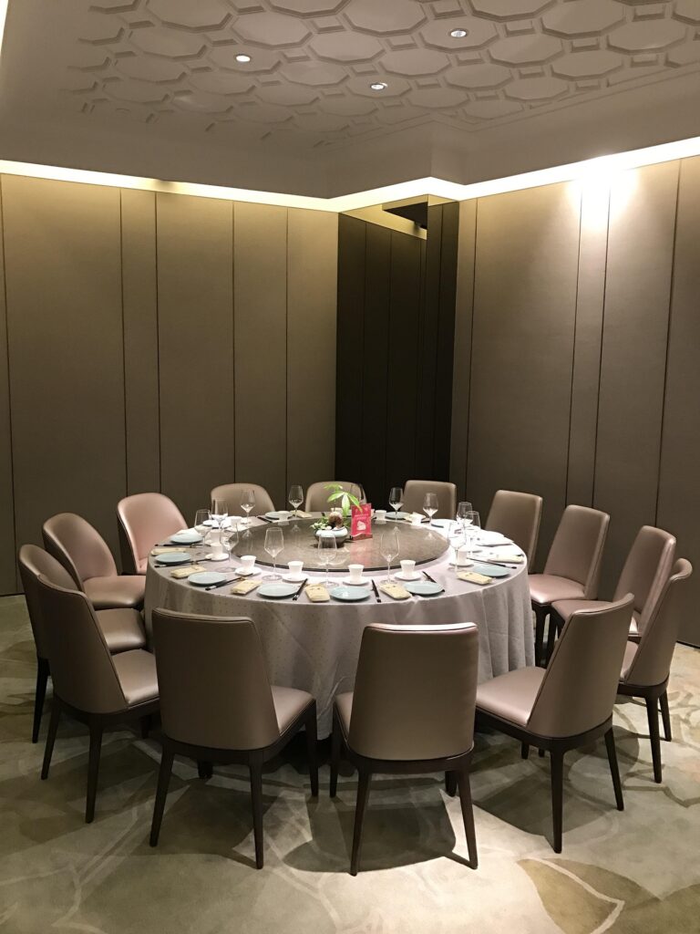 Top 10 Luxury Dining Table That Redefine Elegance Top 10 Luxury Dining Table That Redefine Elegance