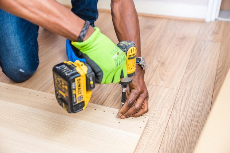 handyman-3546193_1920
